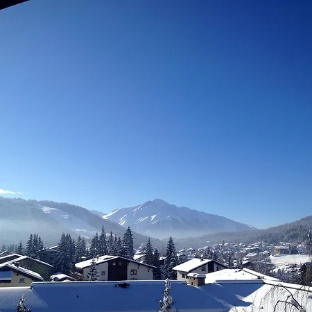 ベッド・アンド・ブレックファスト Kronenhotel ゼーフェルト・イン・チロル