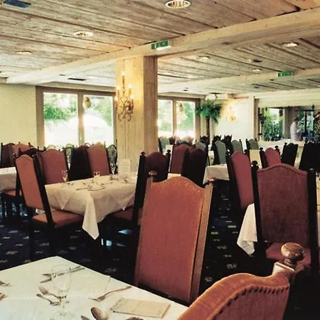 Kronenhotel 3*