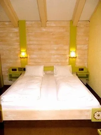 Kronenhotel 3* 蒂罗尔-泽费尔德