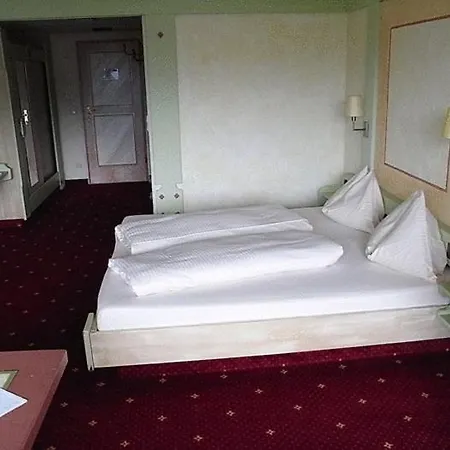 فندق مبيت وإفطار Kronenhotel