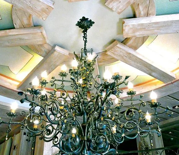 Kronenhotel ベッド・アンド・ブレックファスト 3*