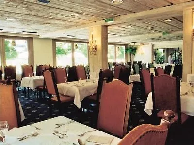 Frühstückspension Kronenhotel 3*